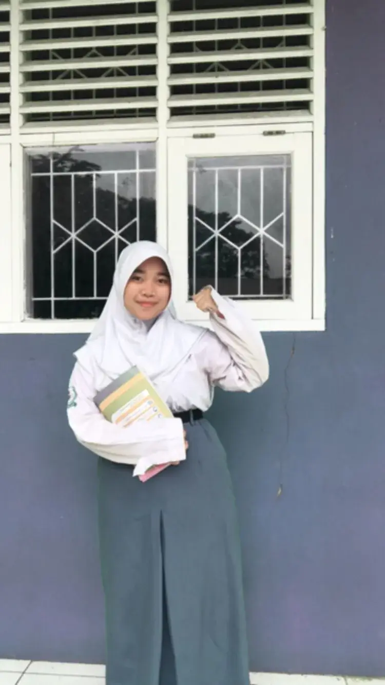 NURAISYAH SYARFA HASANI